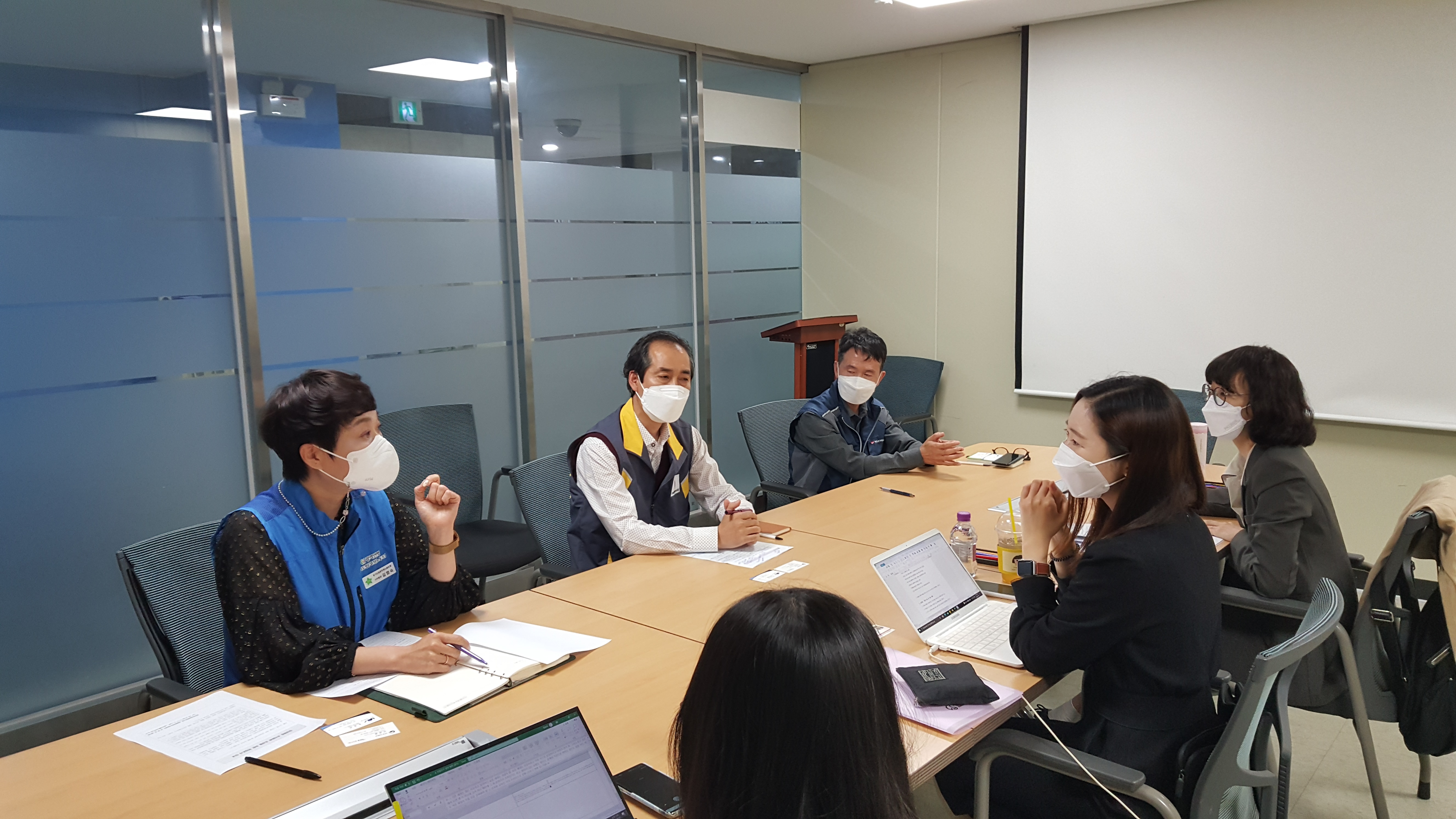 여가부 심층면접 조사 1.jpg